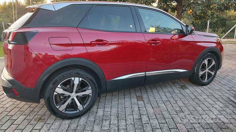 Usata Peugeot 3008 Allure 120 CV (88 kW) 2016 Rosso Station wagon