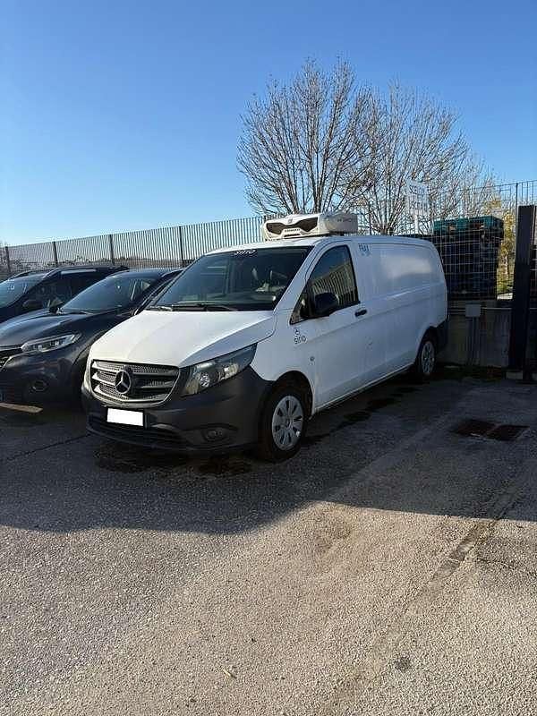Usata Mercedes Vito 136 CV (100 kW) 2017 Bianco Furgone