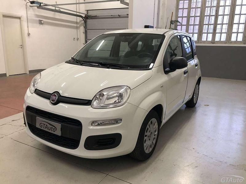 Usata Fiat Panda Easy 69 CV (50 kW) 2018 Bianco Berlina