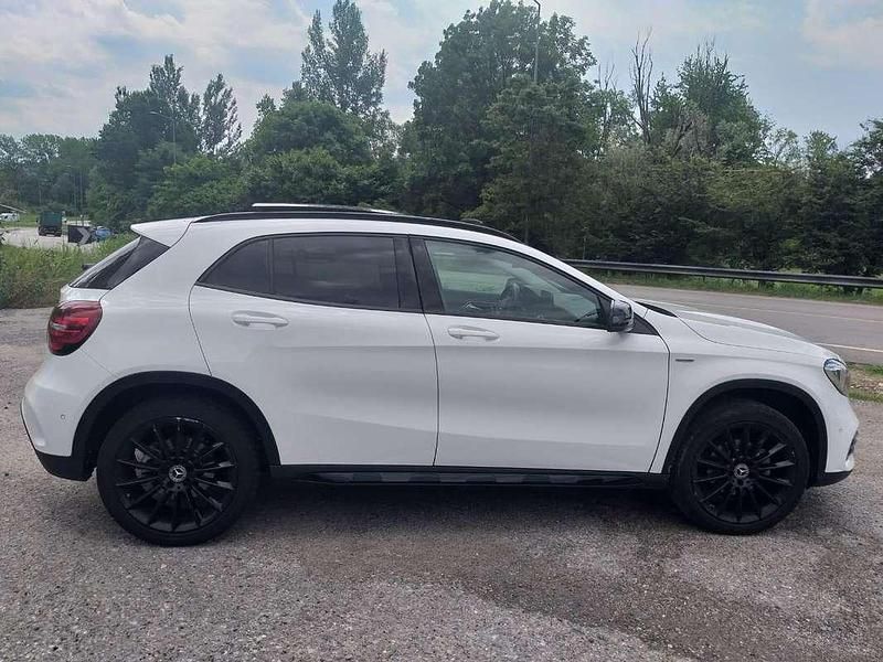 Usata Mercedes GLA200 Edition 136 CV (100 kW) 2019 Bianco SUV