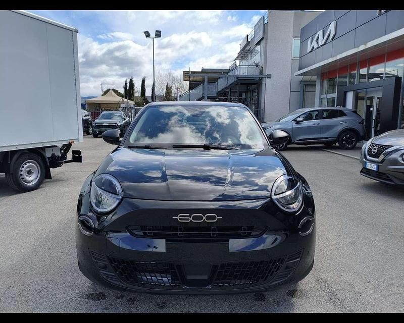 Nuova Fiat 600 110 CV (80 kW) 2026 Nero SUV