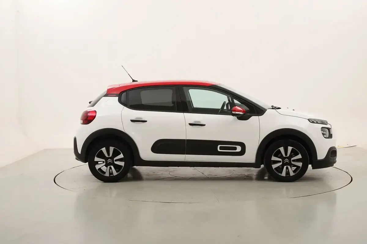 Usata Citroën C3 Shine 83 CV (61 kW) 2023 Utilitaria