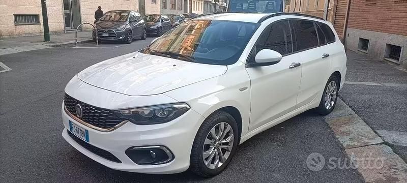 Usata Fiat Tipo Lounge 120 CV (88 kW) 2017 Bianco Station wagon