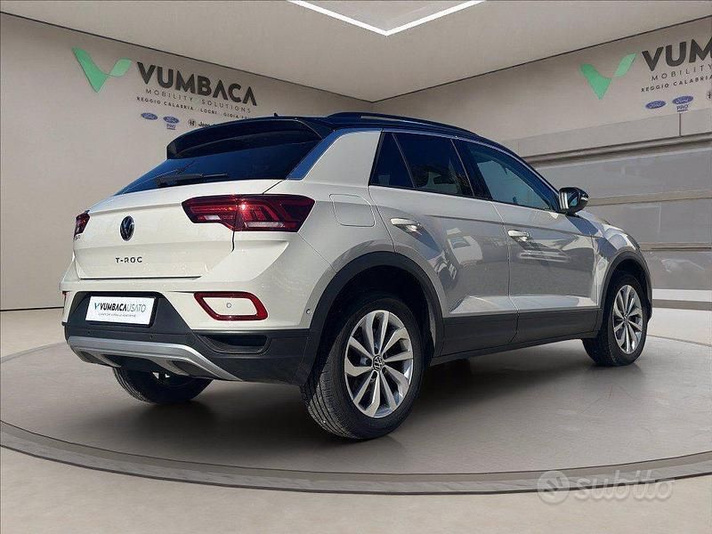 Usata VW T-Roc R-line 110 CV (80 kW) 2025 Bianco SUV