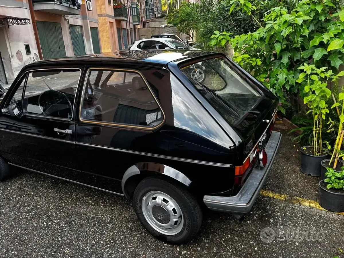 Usata VW Golf I 50 CV (36 kW) 1981 Nero Utilitaria