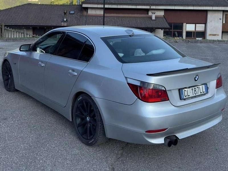 Usata BMW 530 M Sport 218 CV (160 kW) 2004 Argento Berlina