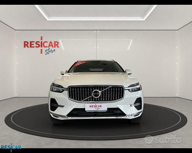 Nuova Volvo XC60 Core 2025 SUV