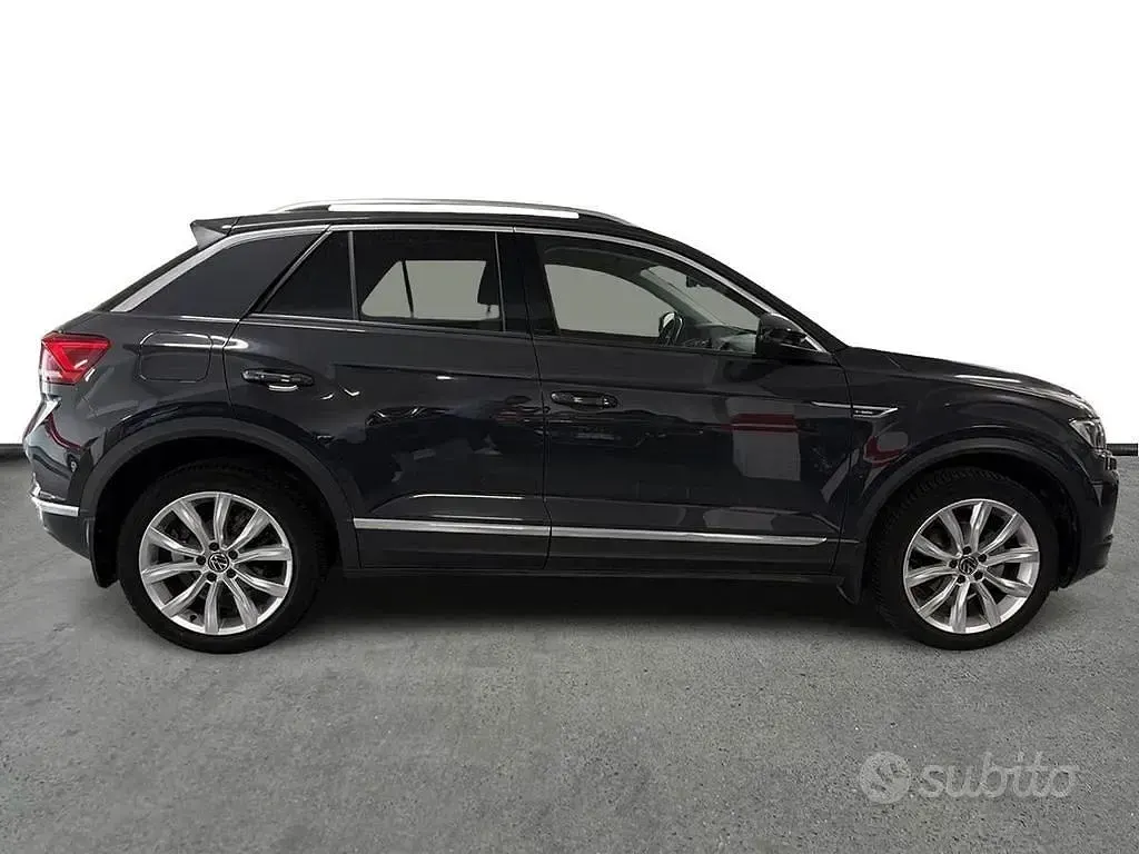 Usata VW T-Roc Sport 150 CV (110 kW) 2021 Grigio SUV
