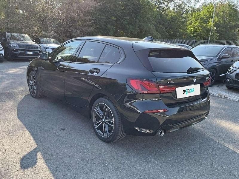 Usata BMW 120 M Sport 190 CV (139 kW) 2020 Nero Utilitaria