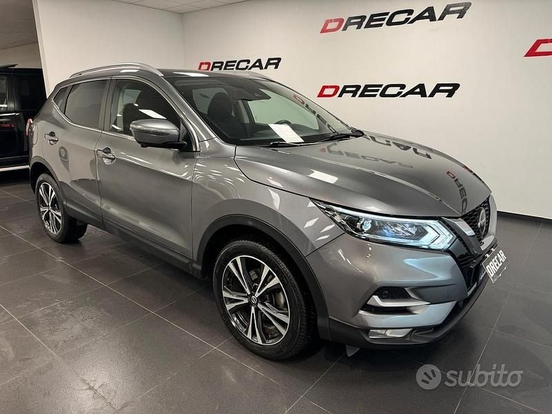 Usata Nissan Qashqai N-Connecta 116 CV (85 kW) 2020 Grigio SUV