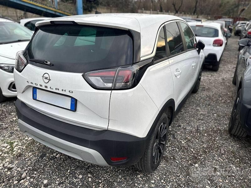 Usata Opel Crossland 2023 Bianco SUV