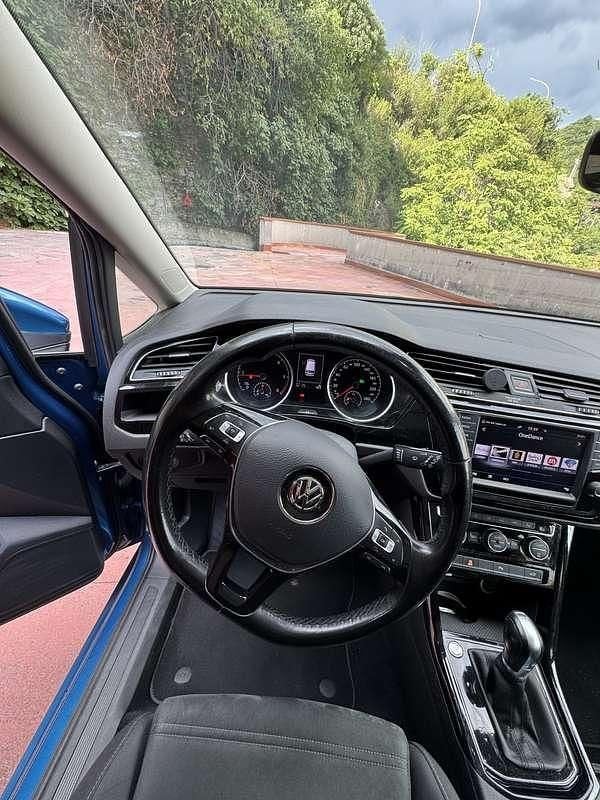 Usata VW Touran Highline 116 CV (85 kW) 2016 Monovolume