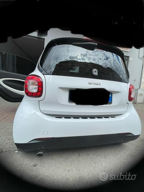 Usata Smart ForFour Passion 2016 Bianco Utilitaria