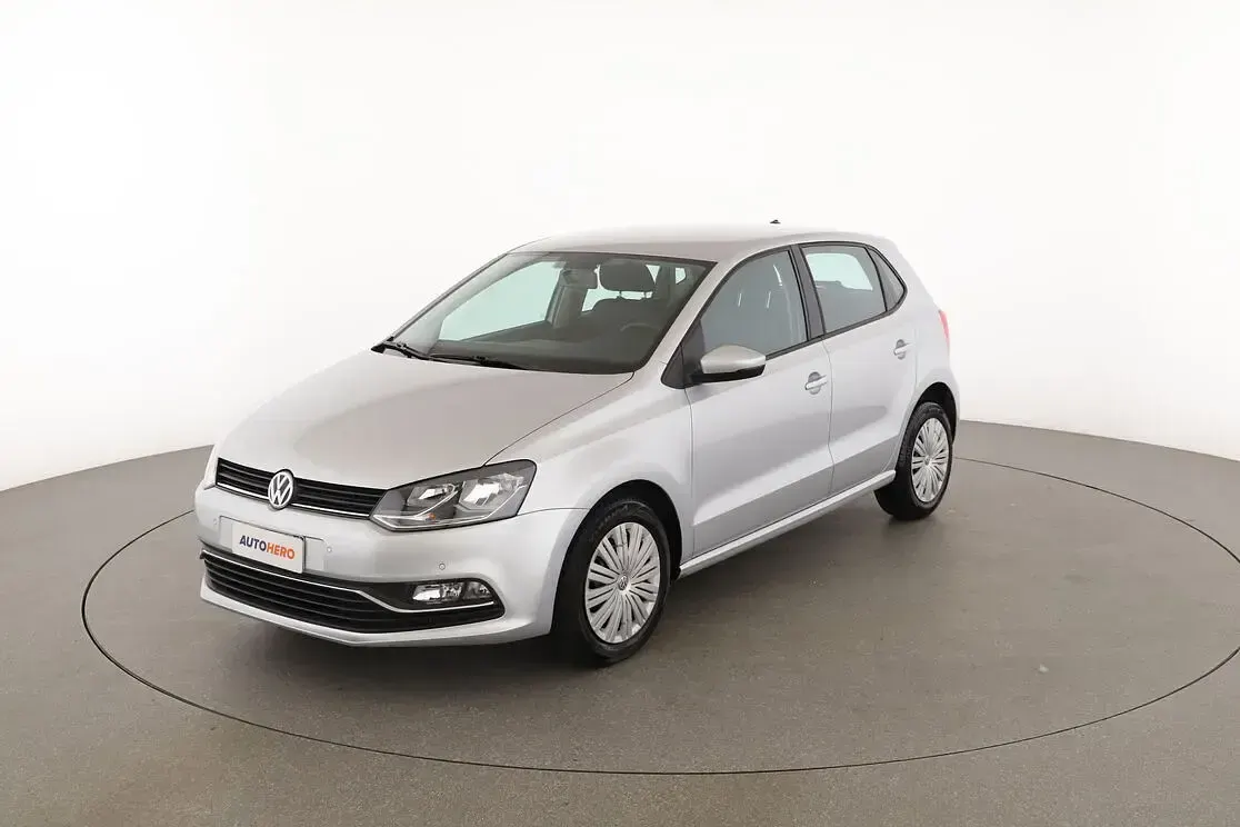 Usado VW Polo Comfortline 90 HP (66 kW) 2015