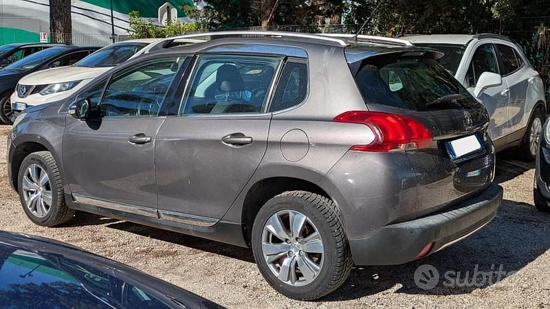 Usata Peugeot 2008 92 CV (67 kW) 2014 Grigio SUV