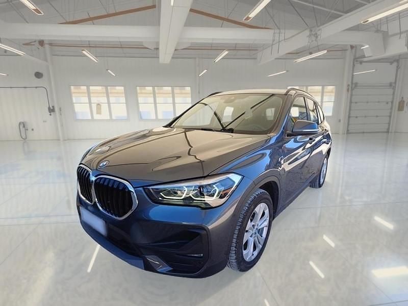 Grigio Usata 2022 BMW X1 Advantage SUV | 23.800 € (Buon prezzo) - Immagine 1/4
