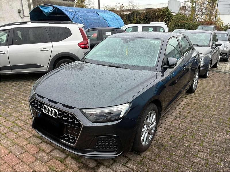 Usata Audi A1 Sportback Advanced 95 CV (69 kW) 2019 Grigio Utilitaria