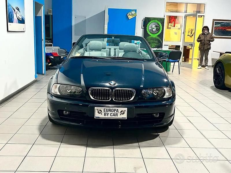 Usata BMW 320 169 CV (124 kW) 2001 Blu Cabrio