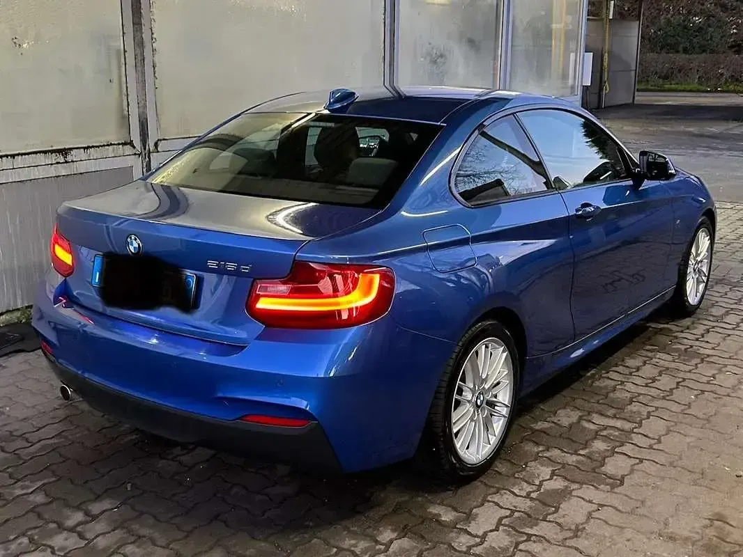 Usata BMW 218 Comfort Edition 143 CV (105 kW) 2014 Blu/azzurro Coupé
