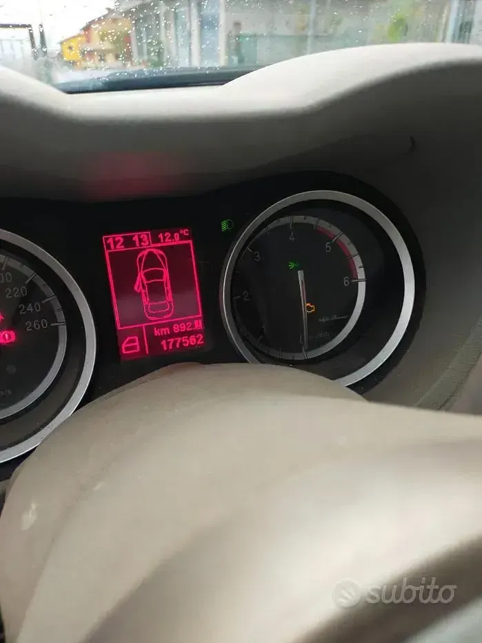 Usata Alfa Romeo 159 140 CV (102 kW) 2008 Station wagon