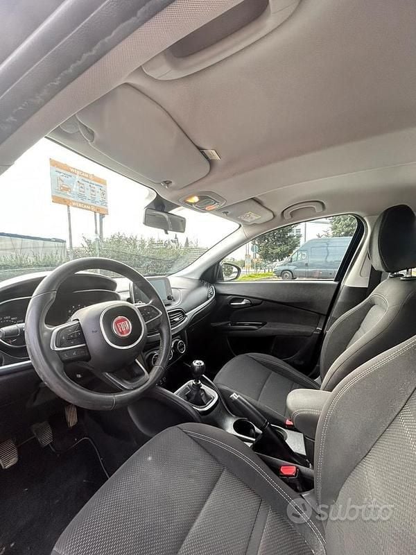 Usata Fiat Tipo 2017 Nero Station wagon