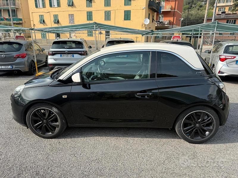 Usata Opel Adam Jam 100 CV (73 kW) 2013 Nero Utilitaria