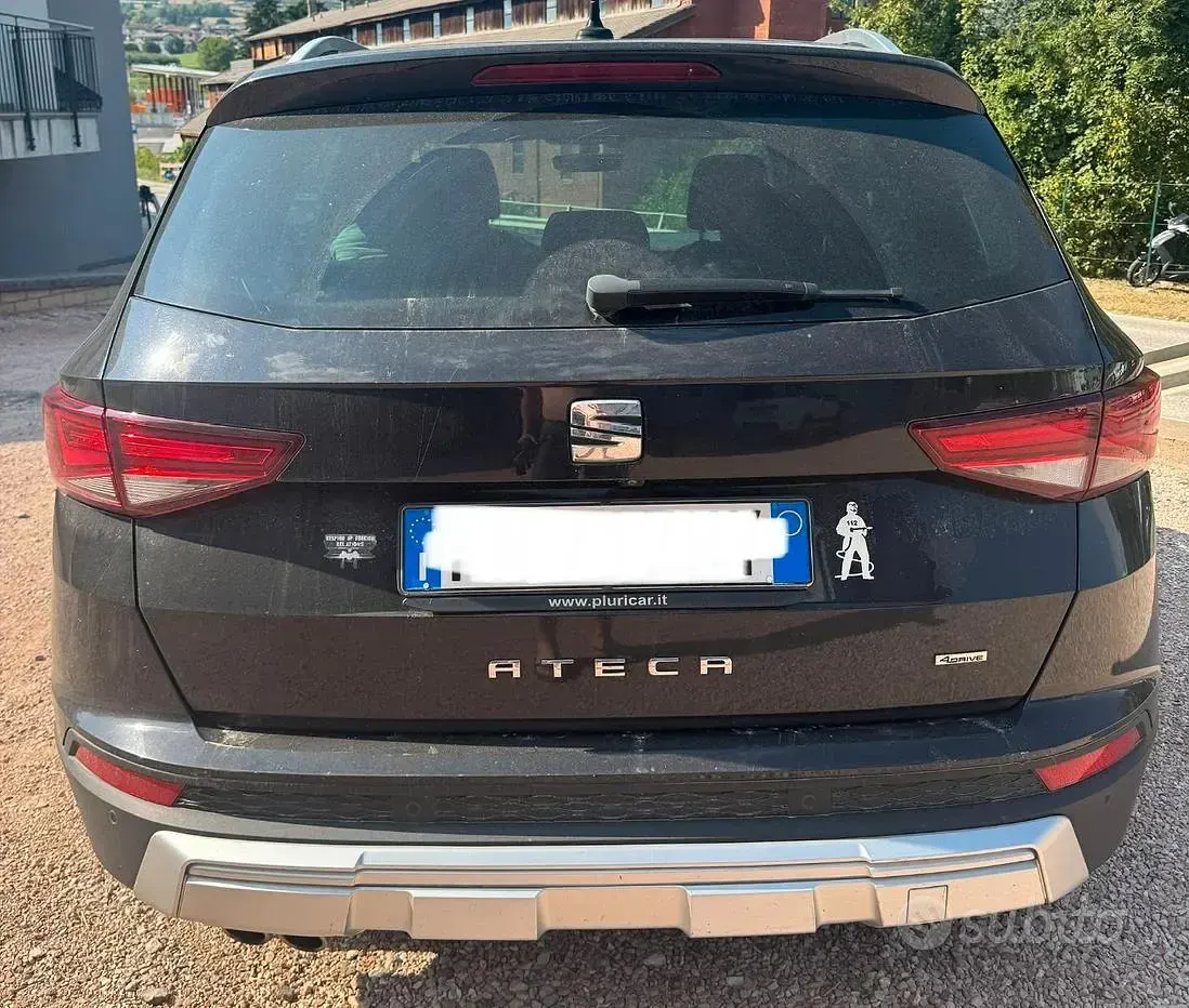 Usata Seat Ateca 4Drive 190 CV (139 kW) 2018 Nero SUV