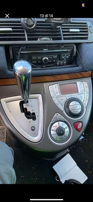 Usata Lancia Phedra 170 CV (125 kW) 2009 Argento Monovolume