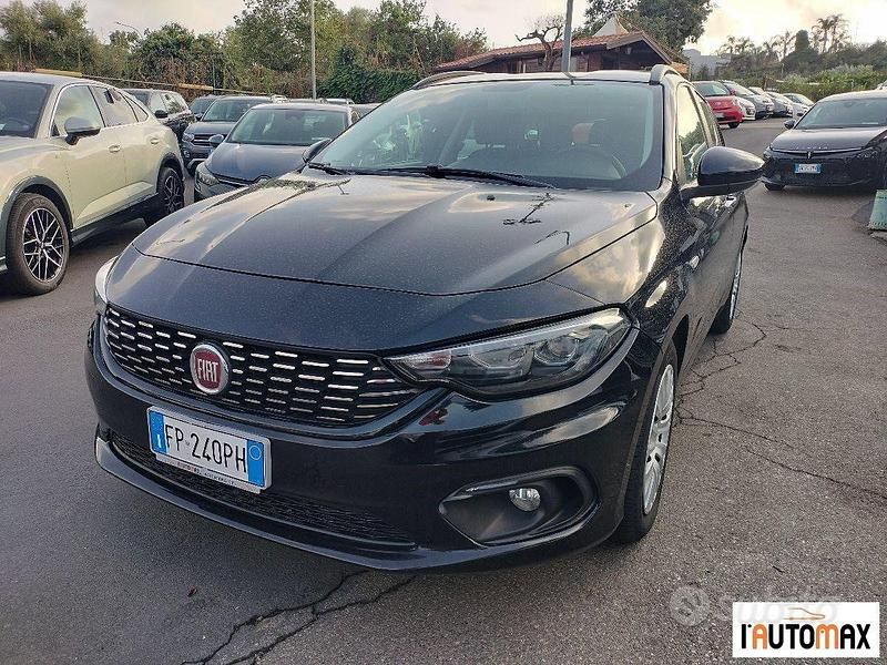Usata Fiat Tipo Business 120 CV (88 kW) 2018 Nero Station wagon