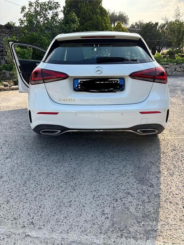 Usata Mercedes A200 Premium 150 CV (110 kW) 2019 Bianco Berlina