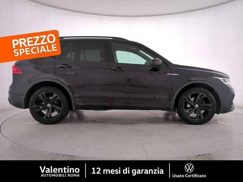 Usata VW Tiguan R-line 150 CV (110 kW) 2023 Nero SUV