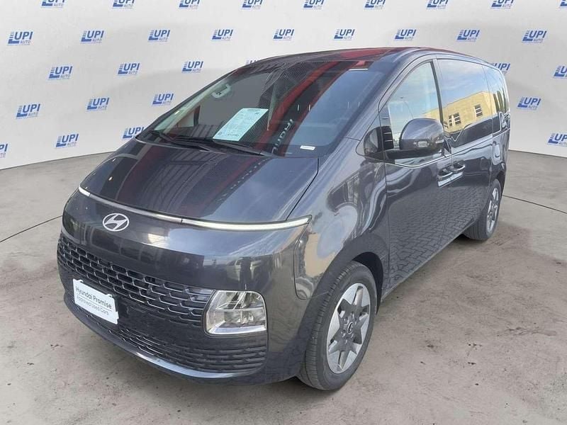Nero Nuova 2025 Hyundai Staria Furgone | 41.500 € (Buon prezzo) - Immagine 1/4