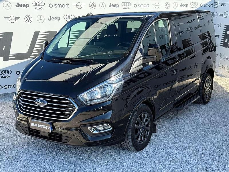 Usata Ford Tourneo Custom Titanium 131 CV (96 kW) 2022 Grigio Furgone