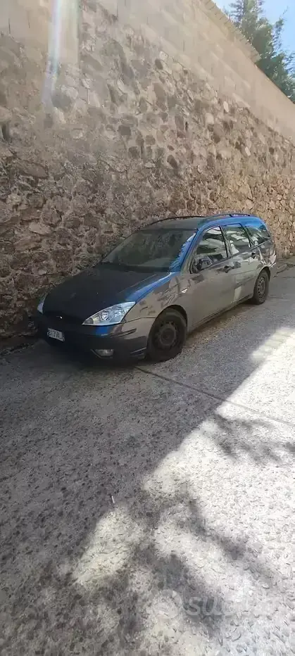 Usata Ford Focus 90 CV (66 kW) 2001 Station wagon