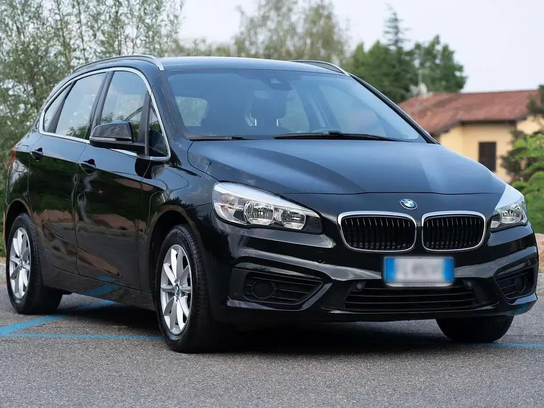 Usata BMW 216 Active Tourer Efficient Dynamics 116 CV (85 kW) 2017 Nero Monovolume