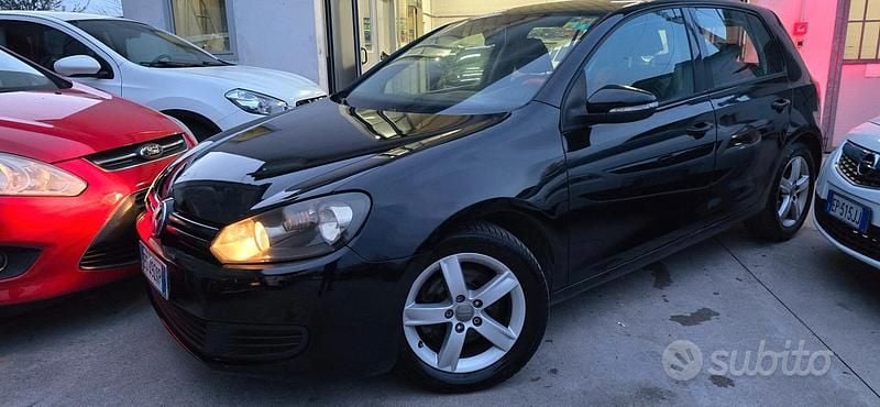 Usata VW Golf VI 80 CV (58 kW) 2011 Nero Utilitaria