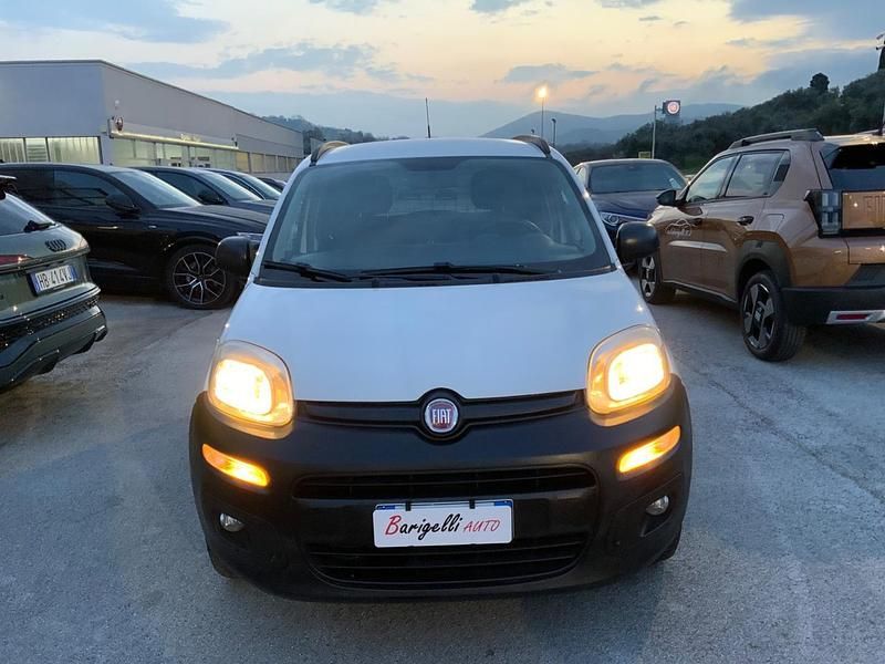 Usata Fiat Panda 4x4 Climbing 80 CV (58 kW) 2014 Bianco Utilitaria