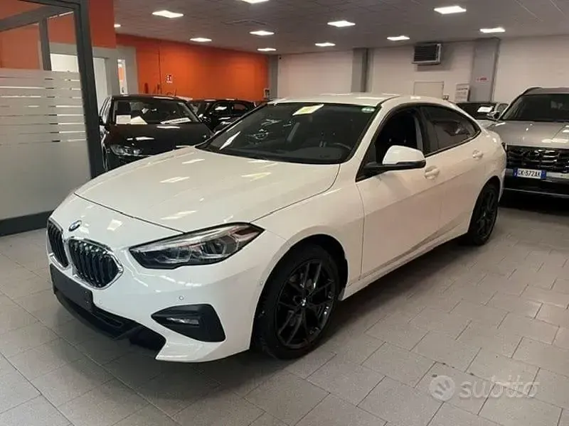 Usata BMW 218 Advantage 136 CV (100 kW) 2024 Bianco Coupé