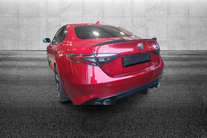 Usata Alfa Romeo Giulia Quadrifoglio 510 CV (375 kW) 2022 Rosso Berlina