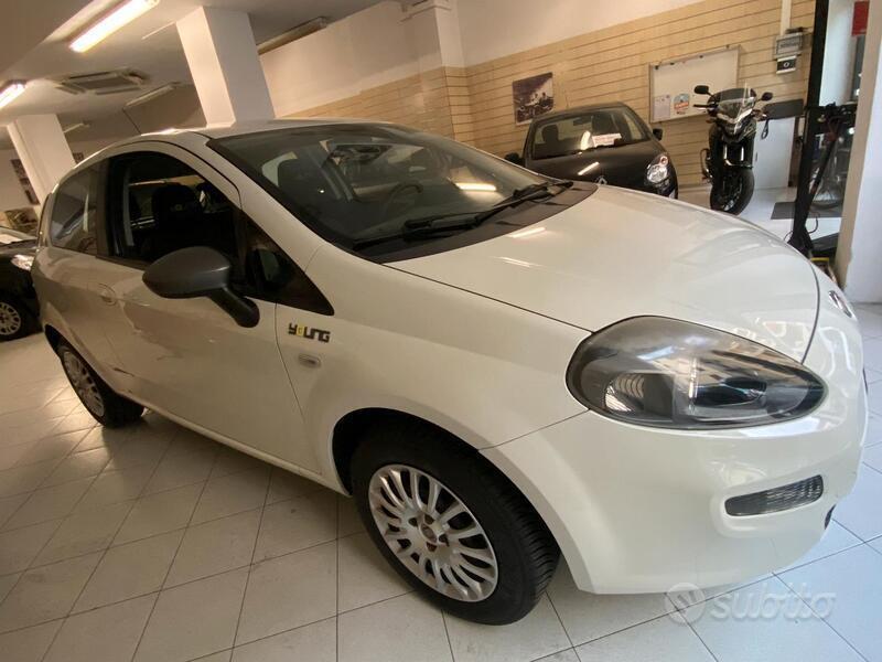 Usato 2014 Fiat Punto Evo 1.4 LPG_Hybrid 77 CV (6.500 €)