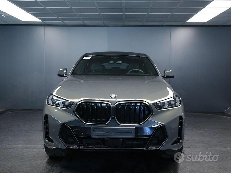 Usata BMW X6 M Sport 340 CV (250 kW) 2025 Grigio SUV