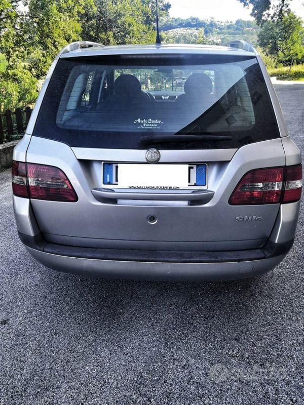 Usata Fiat Stilo 120 CV (88 kW) 2006 Grigio Station wagon