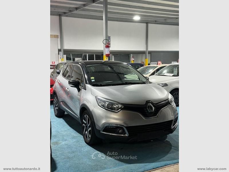 Usata Renault Captur 90 CV (66 kW) 2014 Grigio SUV