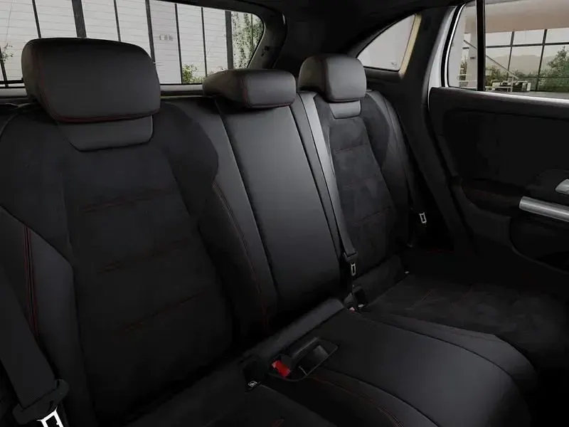 Nuova Mercedes GLA200 AMG line 150 CV (110 kW) 2026 Bianco polare SUV