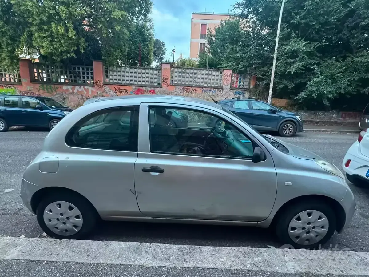 Usata Nissan Micra Visia 65 CV (47 kW) 2007 Grigio Berlina