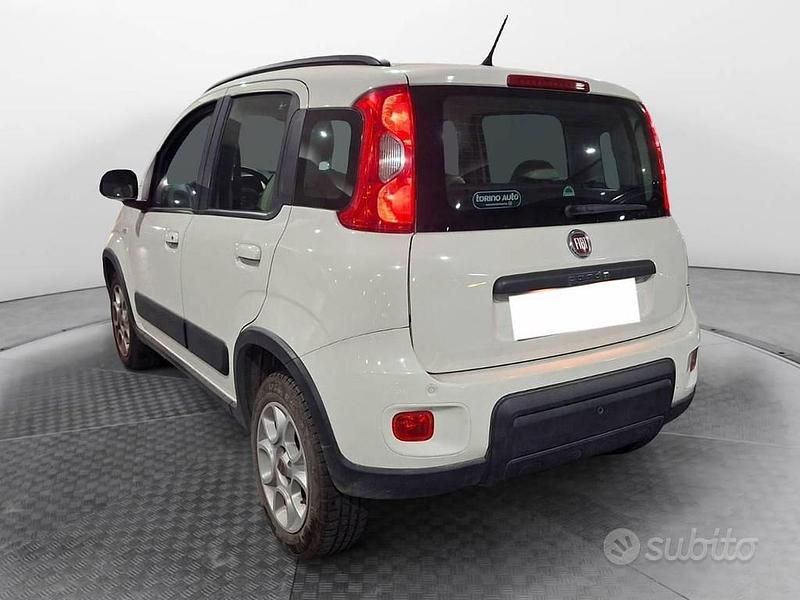 Usata Fiat Panda Trekking 75 CV (55 kW) 2013 Bianco Berlina
