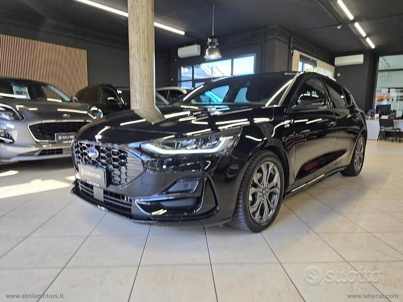Usata Ford Focus ST-Line 116 CV (85 kW) 2024 Nero Berlina
