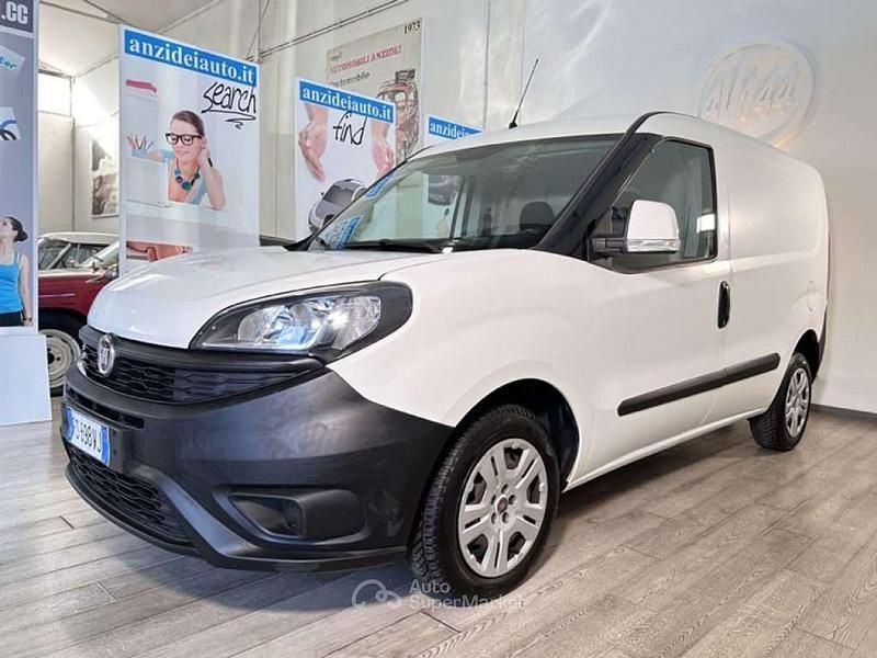 Usata Fiat Doblò 95 CV (69 kW) 2018 Bianco Monovolume