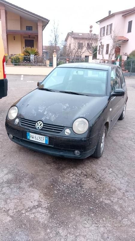 Usado VW Lupo 75 CV (55 kW) 2001 Negro Utilitario
