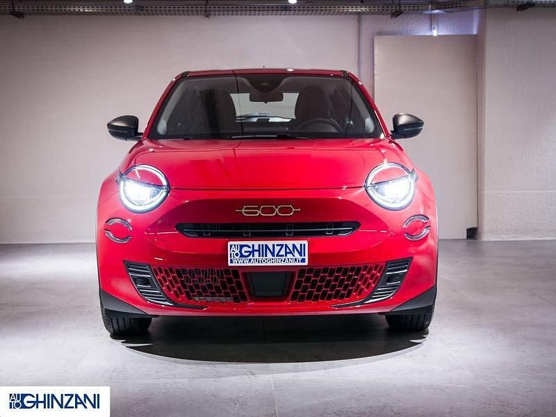 Neu Fiat 600 Pop 101 PS (74 kW) 2026 Rot SUV